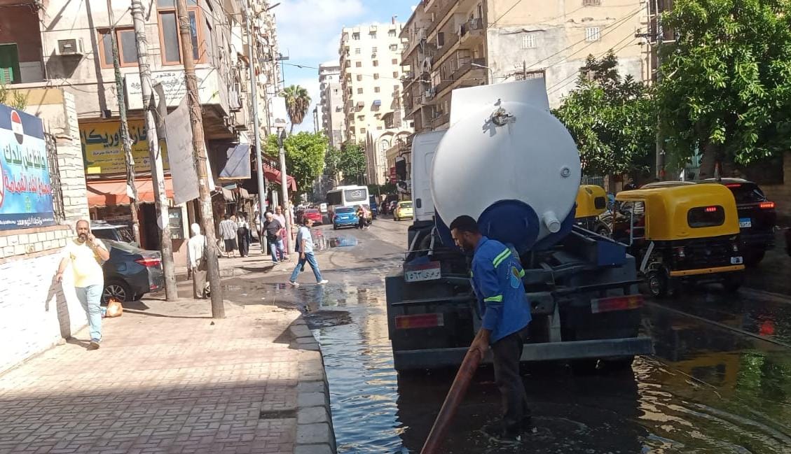 رفع تجمعات المياه