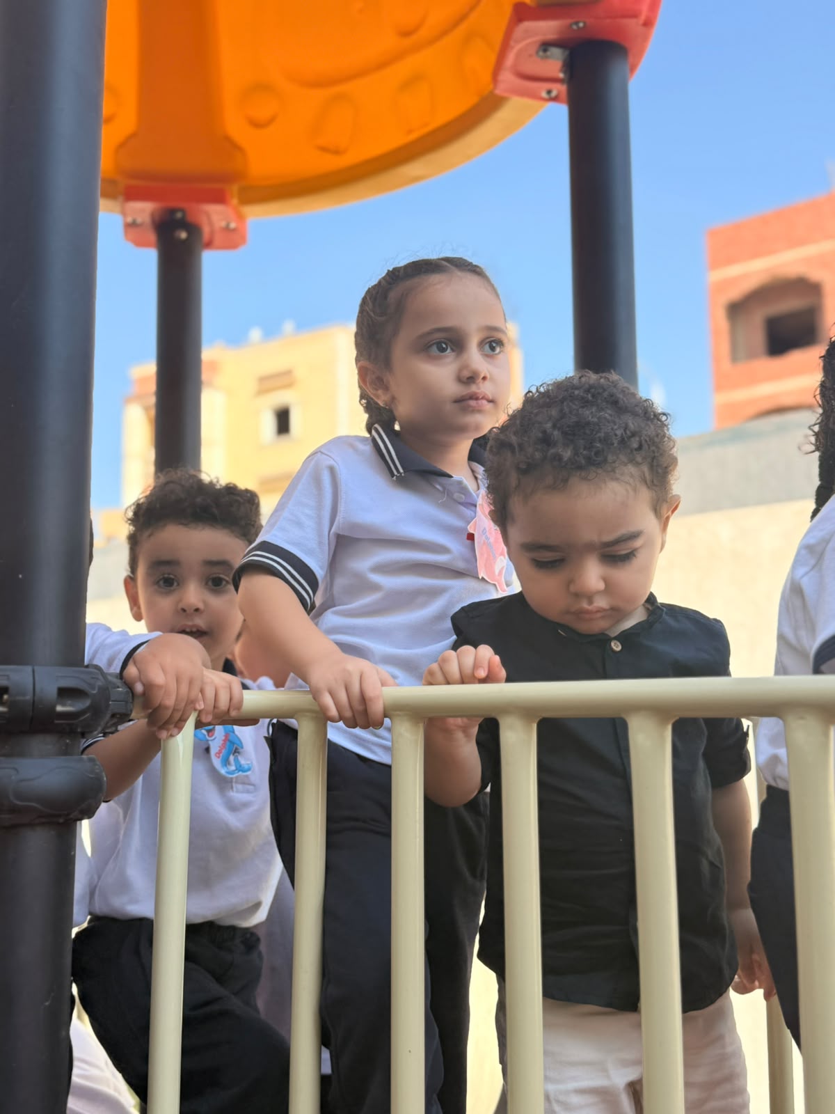 بدء الدراسة بمدارس ips