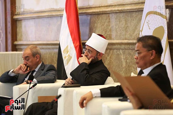 مؤتمر (4)