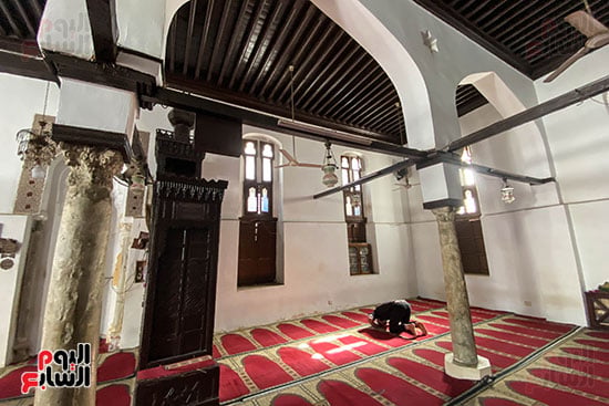 وجهة المسجد من الداخل وجهة المسجد من الداخل