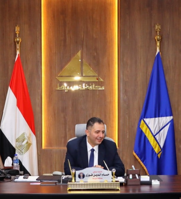 الدكتور حسام الدين فوزي محافظ دمياط