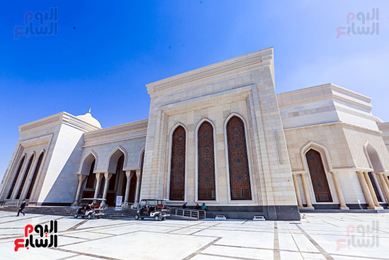 مسجد مصر الكبير