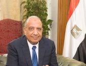 دكتور محمود عصمت وزير قطاع الأعمال العام 