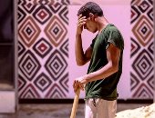 العمال فى الحر 