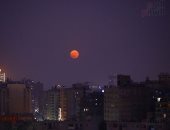 القمر العملاق 