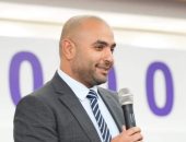 محمد العزب رئيس قطاع العلاقات العامة والإعلام بالشركة المصرية للاتصالات