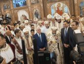 قداس عيد القيامة بكنيسة الحى الإماراتى الجديدة