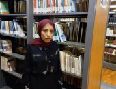 إسراء إسماعيل محررة اليوم السابع داخل مكتبة إدوار الخراط