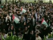 تجمع مئات الإيرانيين حدادًا على وفاة الرئيس الإيراني