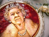 كعكة بوجه الملكة إليزابيث الثانية