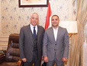 النائب كريم درويش رئيس لجنة العلاقات الخارجية في مجلس النواب مع الكاتب الصحفي كامل كامل