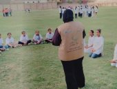 توعية الفتيات خلال فعاليات المعسكر