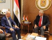وزير التعليم العالي مع السفير العراقي الجديد