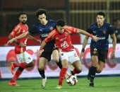 حقائق مثيرة عن مواجهات الأهلى وسيراميكا قبل لقاء الليلة بدوري نايل.. كتيبة على ماهر لا تعرف الفوز أمام الأحمر.. النحاس يسعى للحفاظ على قمة الدوري قبل مواجهة الزمالك وبيراميدز.. و10 غيابات فى صفوف المارد الأحمر