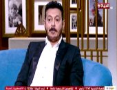 مصطفى شعبان: يجمعني وزوجتي حب الخيل والجلوس في المنزل وتعرفنا على بعض في 2009
