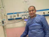 أحد أطباء الفريق الطبي