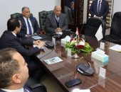 اجتماع وزير الكهرباء مع قيادات شركة شرق الدلتا لإنتاج الكهرباء