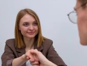 التعامل مع زميل العمل 