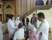 الفرق الطبية المتنقلة تتفقد الكنائس بأسوان
