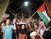 "العدوان على غزة.. حين تذبل العادات وتتمسك التقاليد بالحياة".. أفراح تحت النار وأعراس بلا دبكة ولا زغاريد.. تراث تحت القصف وتقاليد تقاوم.. والبيت الفلسطينى من لمة العيلة إلى النزوح.. صور