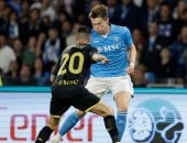 جنوى يفرض التعادل على نابولي 2-2 في الدوري الإيطالي