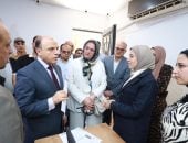 محافظ كفر الشيخ يتفقد المركز التكنولوجى ببيلا ويطلب سرعة إنجاز طلبات التصالح