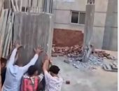 محافظة الجيزة تزيل أدوار مخالفة 