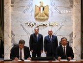 رئيس الوزراء يشهد توقيع اتفاقية لتجميع طرازات جيتور T1 وT2 محليًا