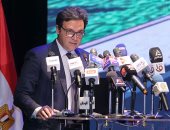 وزير الثقافة والدكتور مجدي يعقوب