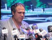 الدكتور الفنان عصام درويش 