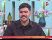 والد صانع المحتوى أحمد رمزي يفاجئه في "معكم": "انت مش ابني"