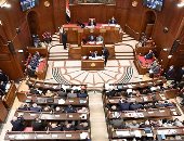 ما الصفة الانتخابية لأعضاء مجلس الشيوخ ومتى تسقط عن العضو؟