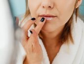 العناية بالشفاه