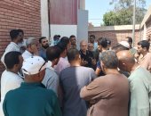 نائب محافظ الجيزة يلتقى أهالى قريتى العطف وطهما