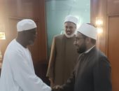 ممثلون الدول يتوافدون إلى مطار القاهرة الدولي للمشاركة في المؤتمر العالمي العاشر للإفتاء