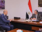 محافظ دمياط يلتقى مدير مديرية التضامن الاجتماعي الجديد
