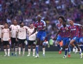 كريستال بالاس يهاجم يويفا بعد حرمانه من الدوري الأوروبي