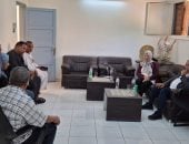 تضامن الأقصر ولجنة الأثر البيئي تراجع مراحل تنفيذ مشروع طاقة الريف المستدامة