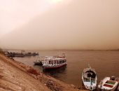 العاصفة الترابية بأسوان
