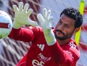 محمد الشناوى حارس الأهلى