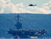 حاملة طائرات أمريكية