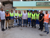 العاملون بمحطة المياه