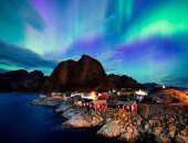 المنطقة التى لا تغرب فيها الشمس