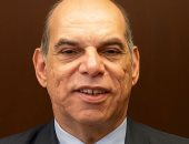 الدكتور أسامة منير 