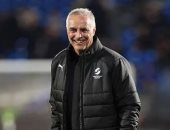 دارين بازيلى المدير الفنى لمنتخب نيوزيلندا