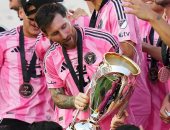 ميسي يحتفل بلقب الدوري الأمريكي