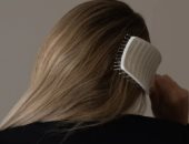  العناية بالشعر 