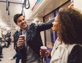 4 أبراج بتتكلم عن حياتها مع أى حد تقابله فى المواصلات.. أبرزهم برج الحمل