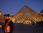 كشف الثغرات الأمنية لمتحف اللوفر