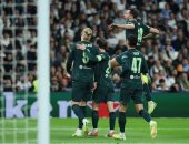 لاعبو السيتي يحتفلون بهدف هالاند 